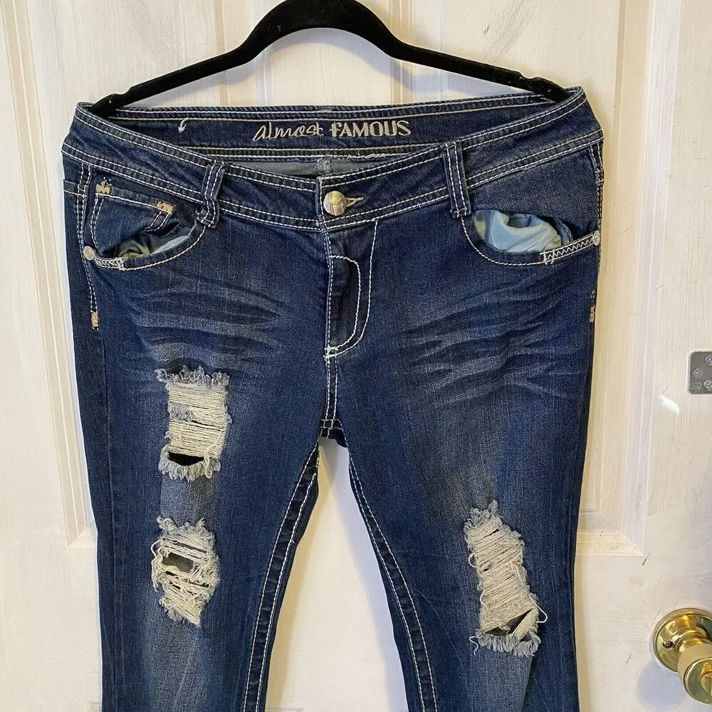 Almost Famous Jeans Women Sz 11 Stretch Distressed Blue Low Rise Cuffed Hem